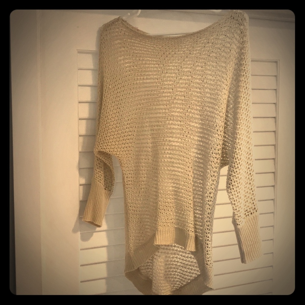 Beige weaved sweater
